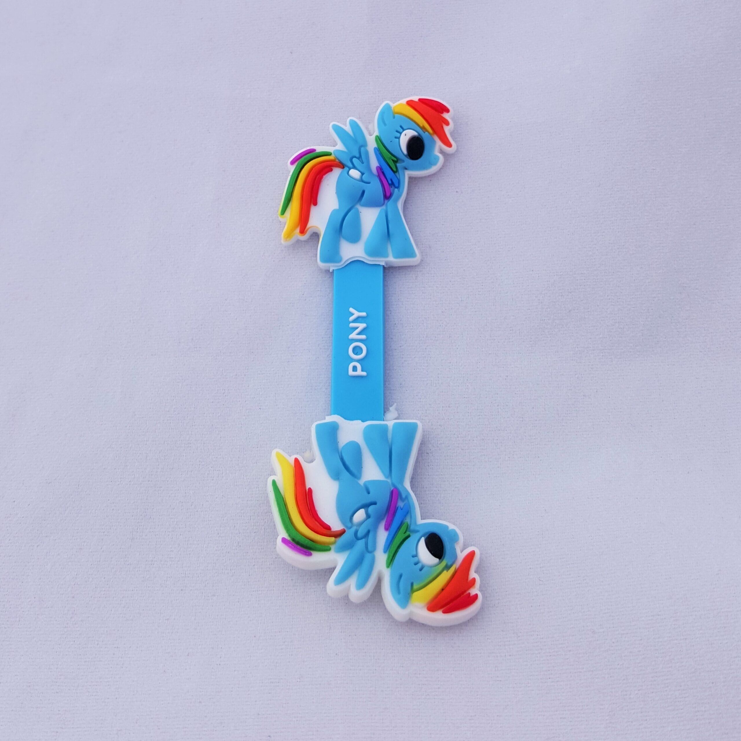 Clip de Unicornio Celeste - Image 1