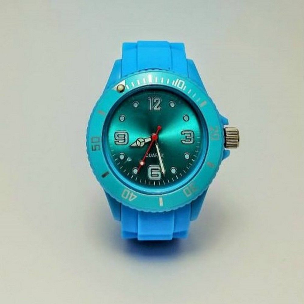 Reloj de Silicona Celeste - Image 1